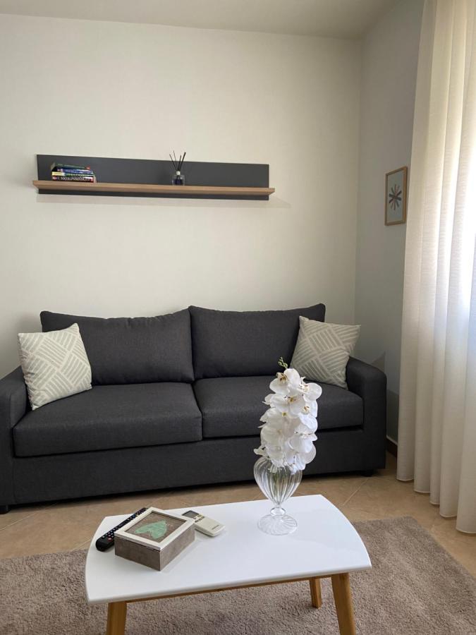 Seaside Apartment Дуррес Экстерьер фото