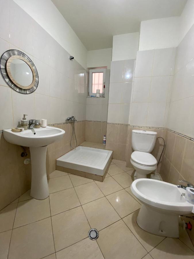Seaside Apartment Дуррес Экстерьер фото
